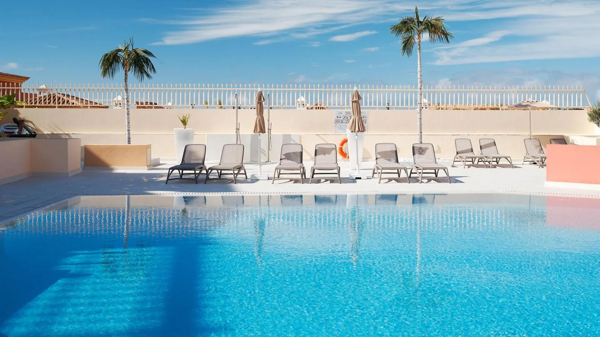 Terrazas Del Duque Beach Apartment Costa Adeje