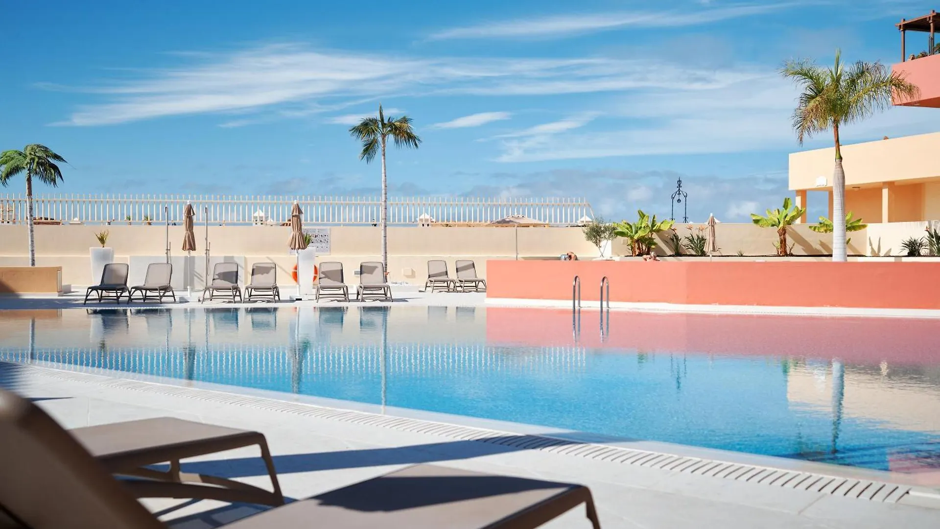Terrazas Del Duque Beach Apartment Costa Adeje